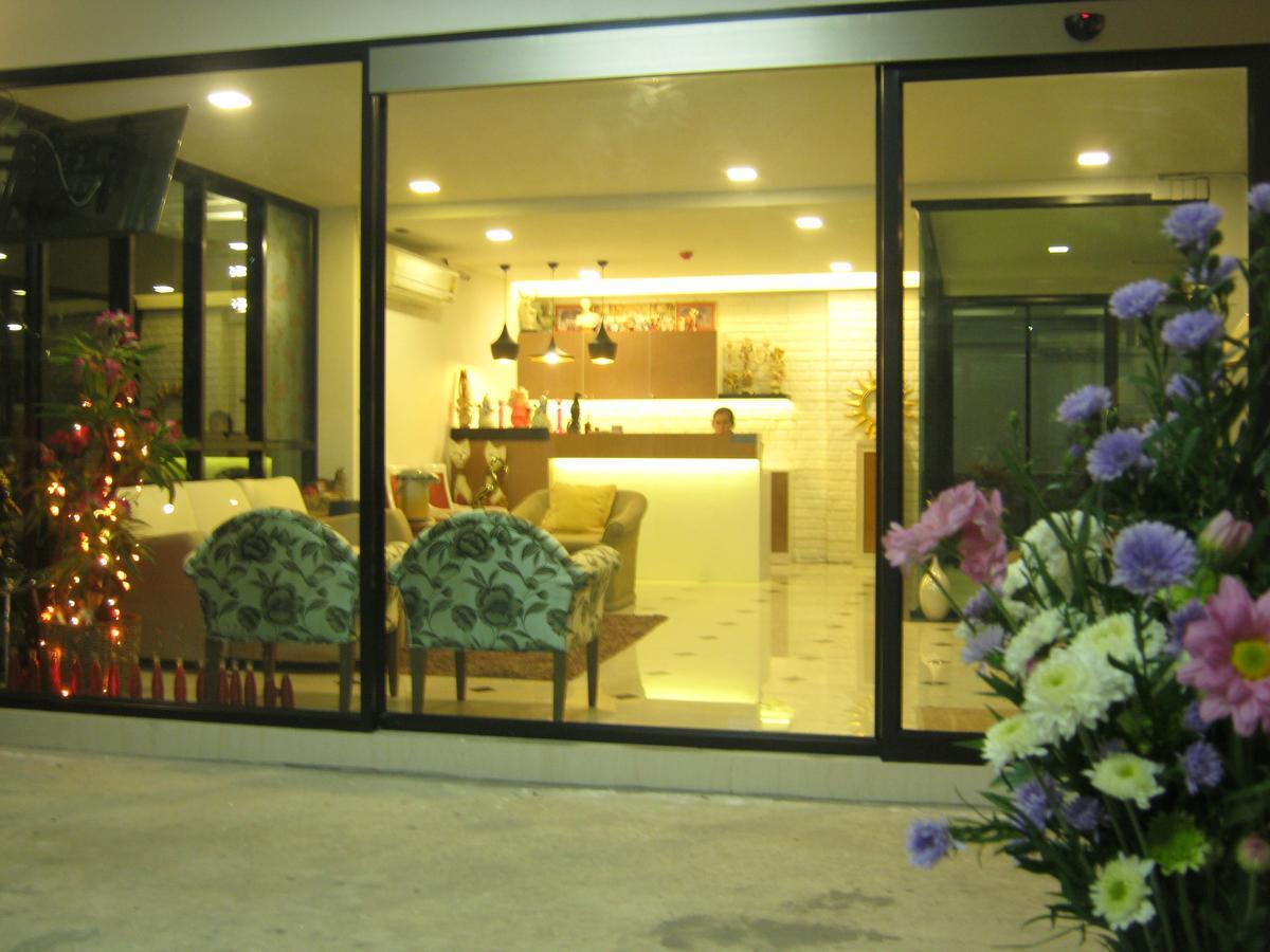 Unity Hotel Sisaket Exteriér fotografie